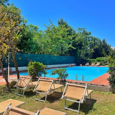 Modern Apartment 10 Min Vatican Parking&Pool Рим Екстериор снимка