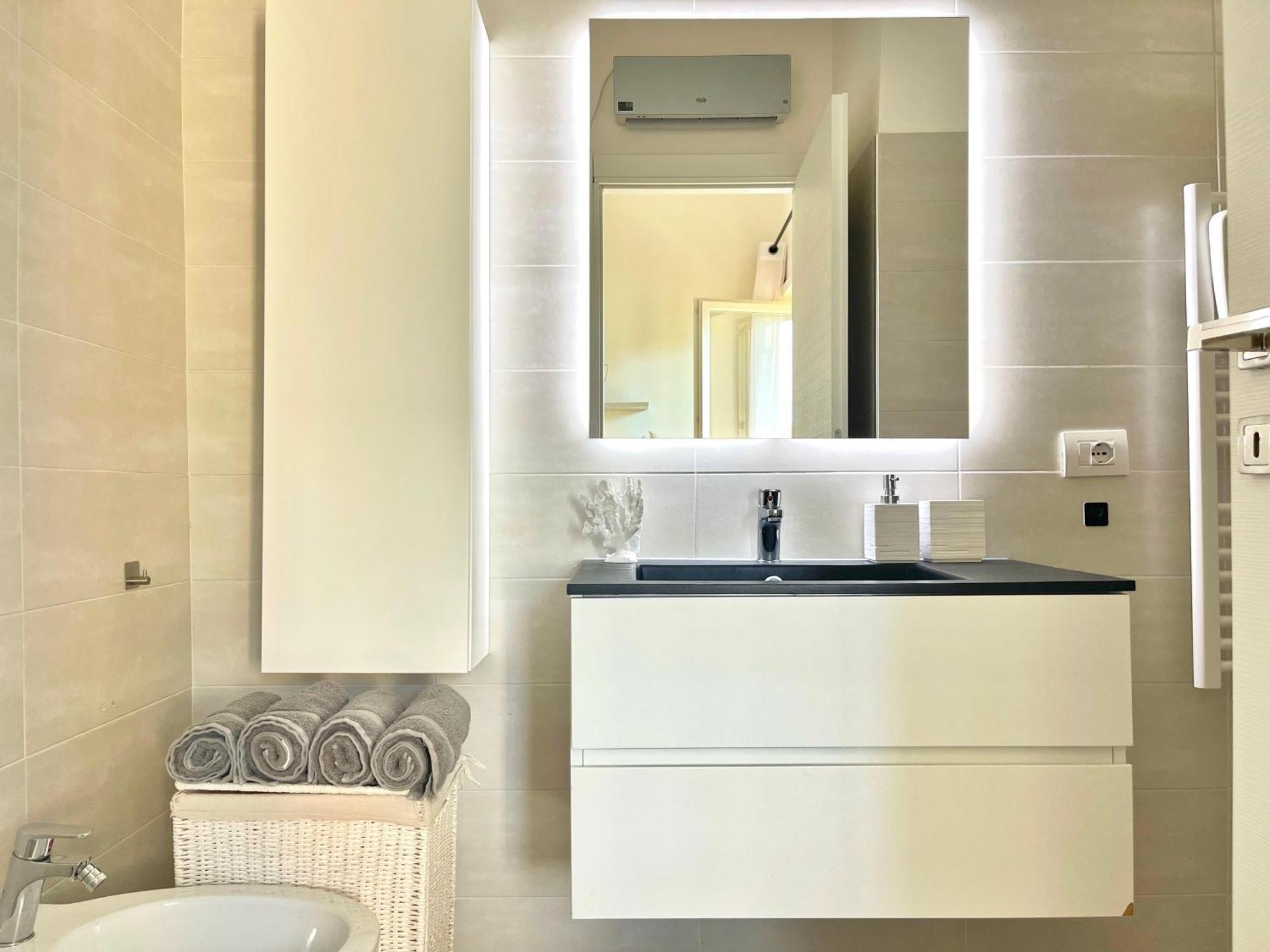Modern Apartment 10 Min Vatican Parking&Pool Рим Екстериор снимка